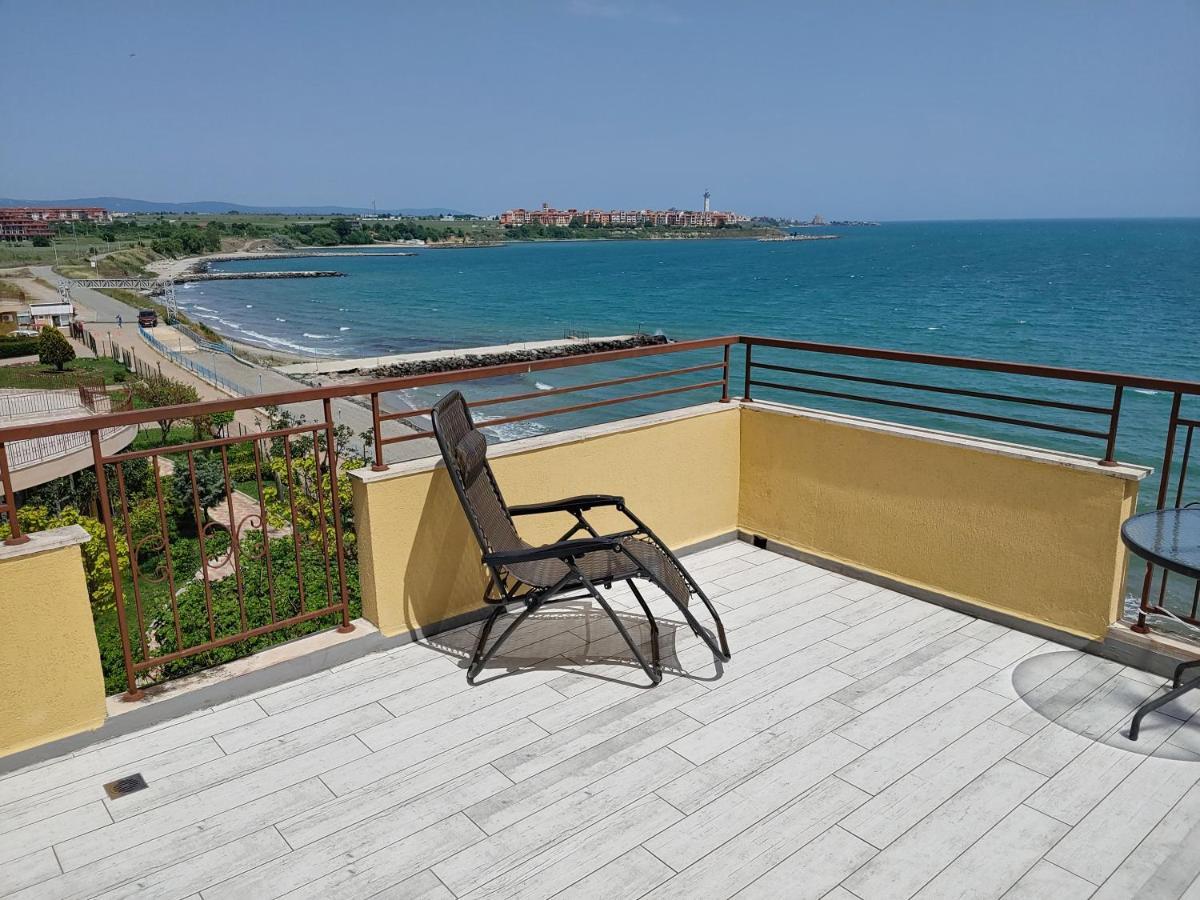 Akb Apartment Sea View Aheloi Exterior foto