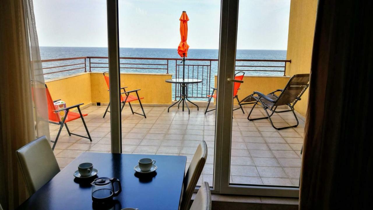 Akb Apartment Sea View Aheloi Exterior foto
